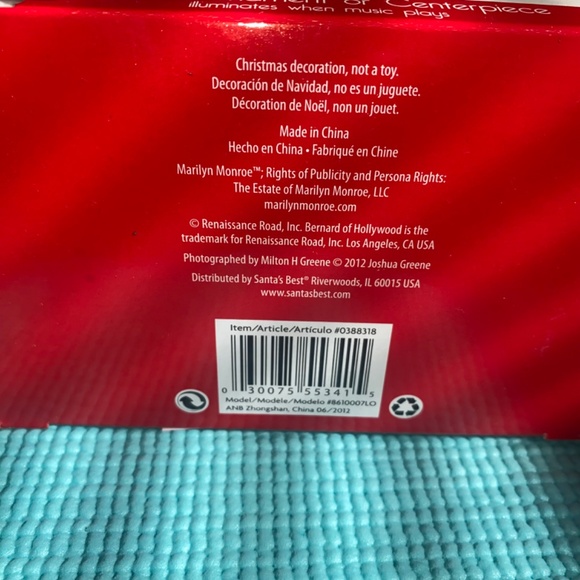 MARILYN MONROE Ornament Centrepiece Musical Light Up 2012 Collectors Decoration - Picture 5 of 9